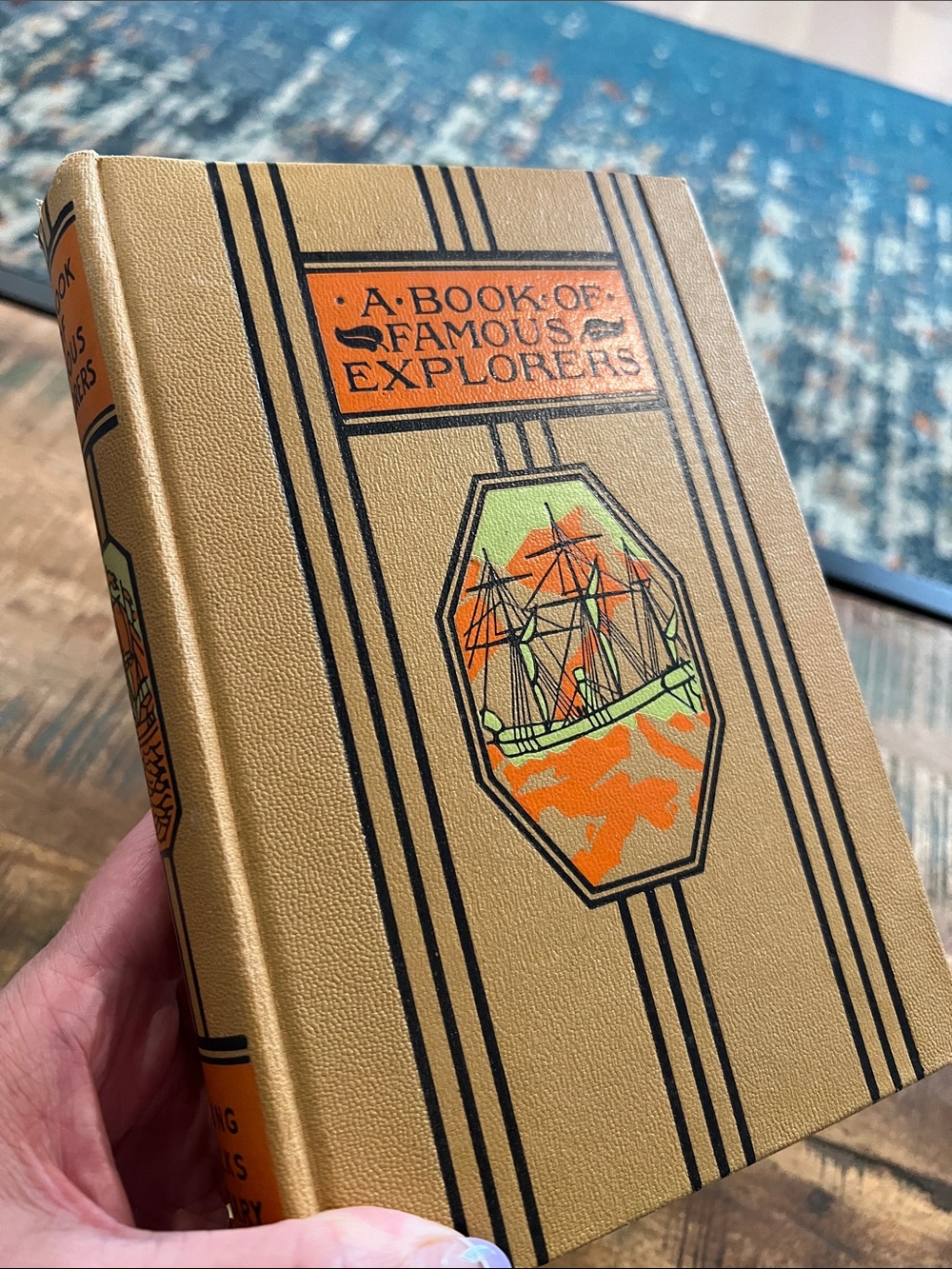 Decorative “Book of Famous Explorers” Shelf Style, Junk Journal, Book Crafts
